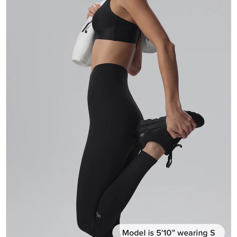 ALO leggings